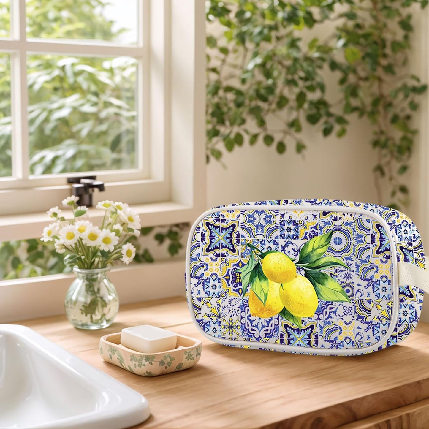 Italian Islands Gift Positano Delicious Italian Lemons Fresh Cosmetic Bag Southern Italy Travel Makeup Zipper Pouch (lemon mb)