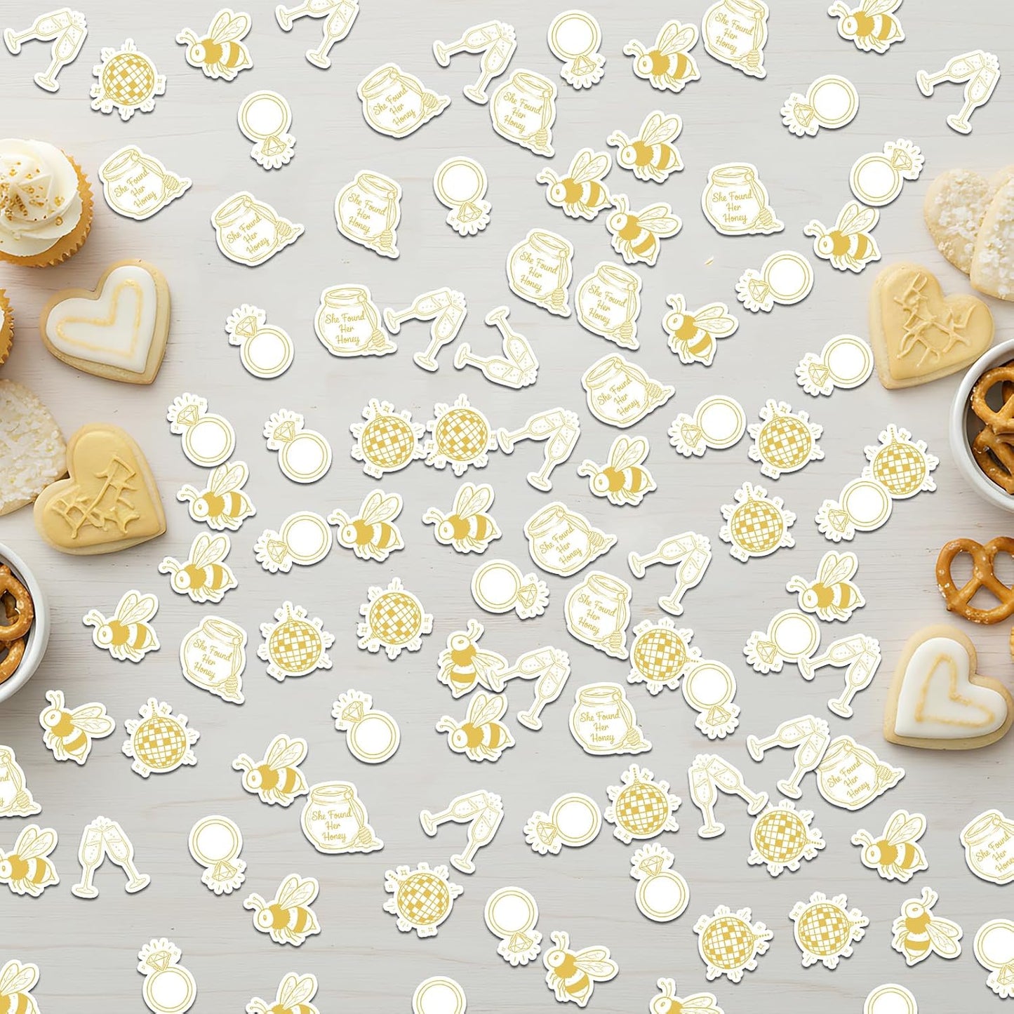 She Found Her Honey Bachelorette Party Confetti 200Pcs Yellow Bee Theme Table Scatter Decorations Double-Sided Paper Bridal Shower Wedding Baby Shower Party Supplies