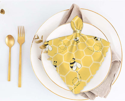 Cute Bees Cloth Table Napkins Set of 4 On The Honey Honeycombs Yellow Background Table Decoration Dinner Napkins for Kitchen 18 x 18 inch