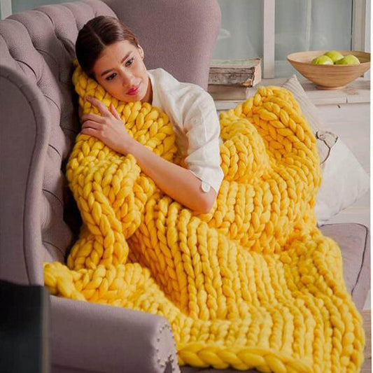 Chunky Knit Blanket - Soft Thick Yarn Cable Knit Merino Wool Throw Blanket, Cute Rope Knot Crochet, Yellow, 50x50cm/19x19in