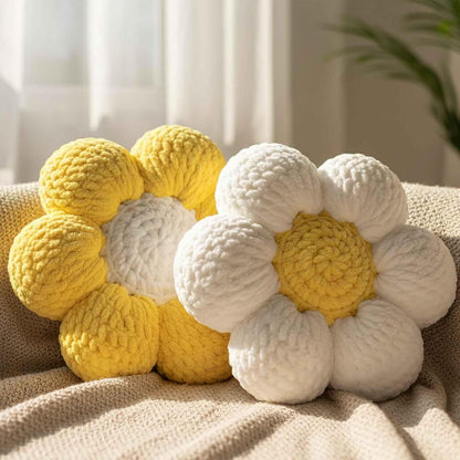 2 * 3.5Oz Soft Velvet Yarn Chenille Yarn for Crocheting and Knitting – Light Bulky (93 Yards/100g) - Microfiber Polyester - Yarn for Blanket Amigurumi Weaving Crafts (Yellow, 2 Pack)