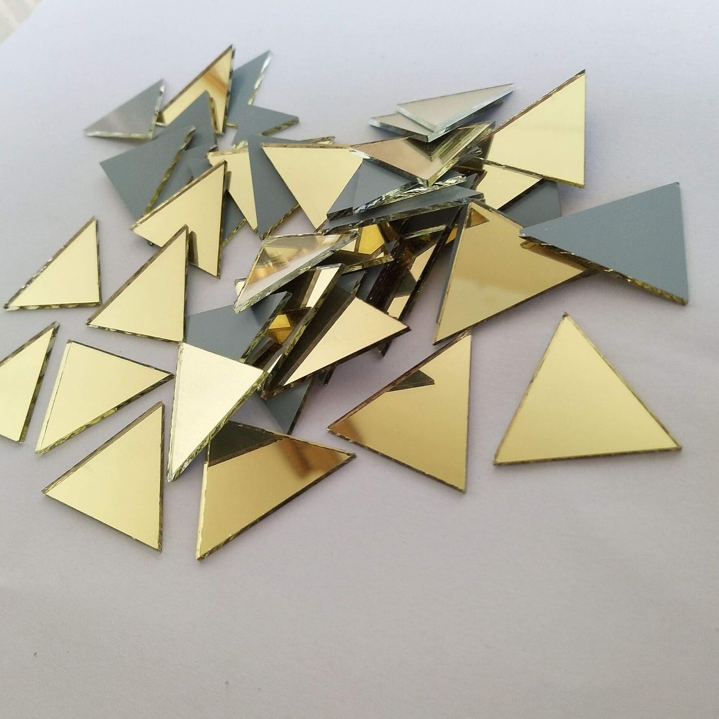 Set of 100pcs 1" Triangle Real Glass Mirror Mosaic Tile, Triangular Real Glass Mirror DIY Crafts Accessory (Yellow Gold)