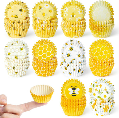 Bee Mini Cupcake Liners - 600pcs Summer Baking Cups Muffin Paper Cupcakes Wrappers for Birthday Party, Yellow Honey Candy Cake Chocolate Wrap Making Supplies for Baby Shower Wedding (10 Styles)