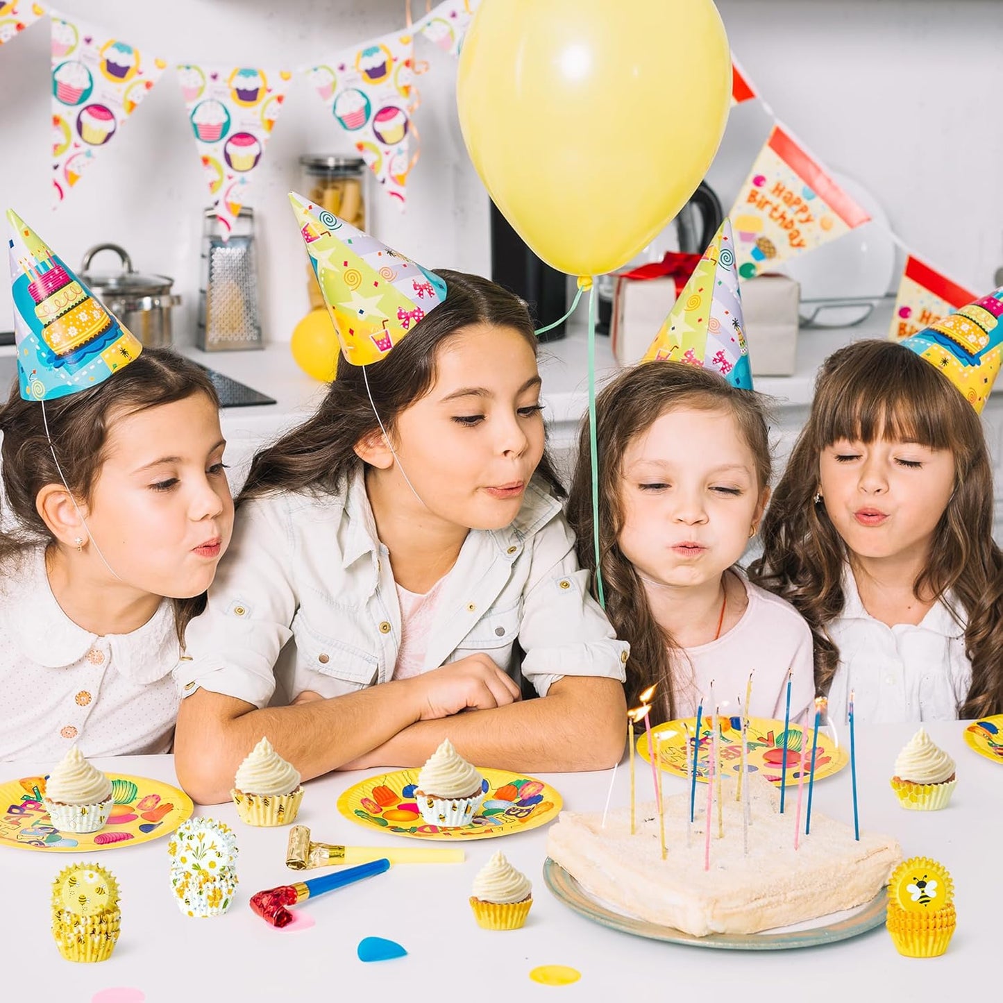Bee Mini Cupcake Liners - 600pcs Summer Baking Cups Muffin Paper Cupcakes Wrappers for Birthday Party, Yellow Honey Candy Cake Chocolate Wrap Making Supplies for Baby Shower Wedding (10 Styles)