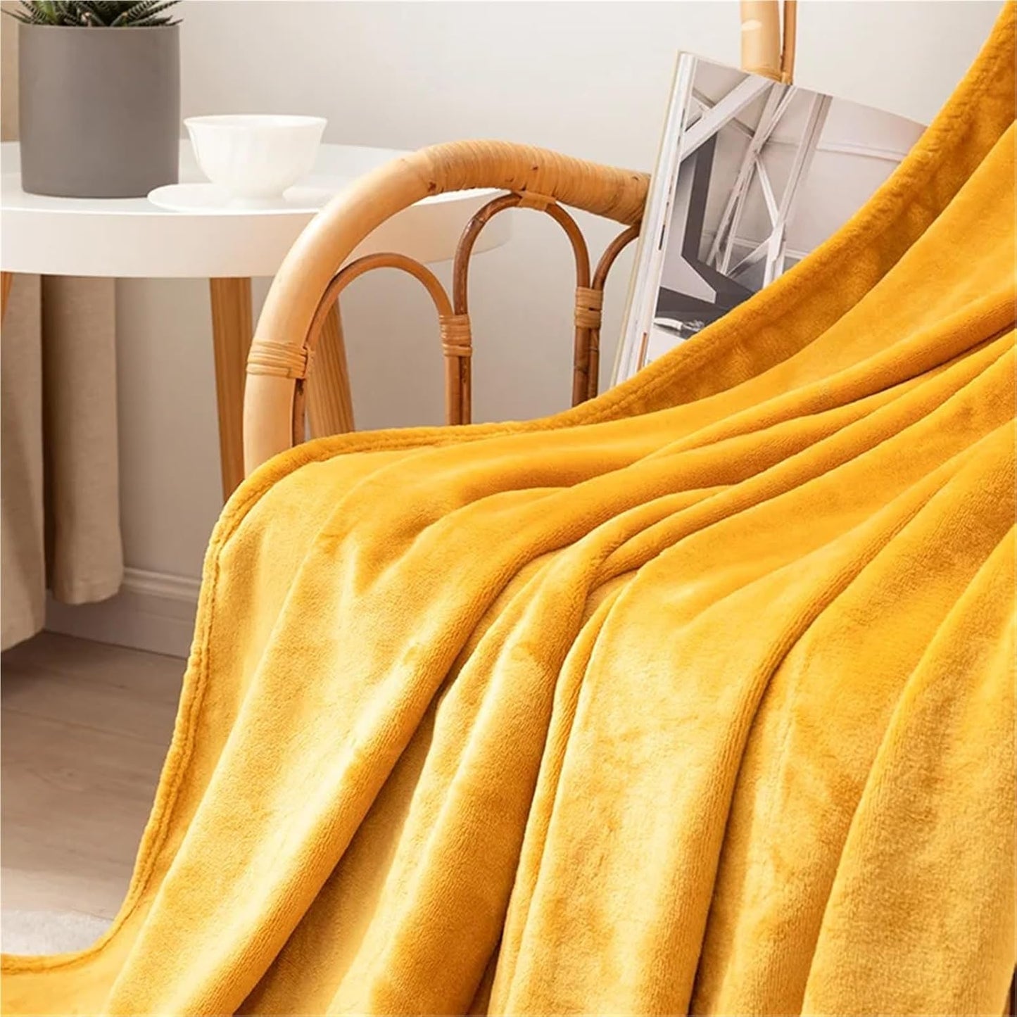 Throw Blanket Fleece Flannel Blankets for Beds Solid Soft Warm Bedspread Sofa Cover Faux Fur Cozy Fuzzy Plaid Blanket for Home(Yellow,70x100cm)