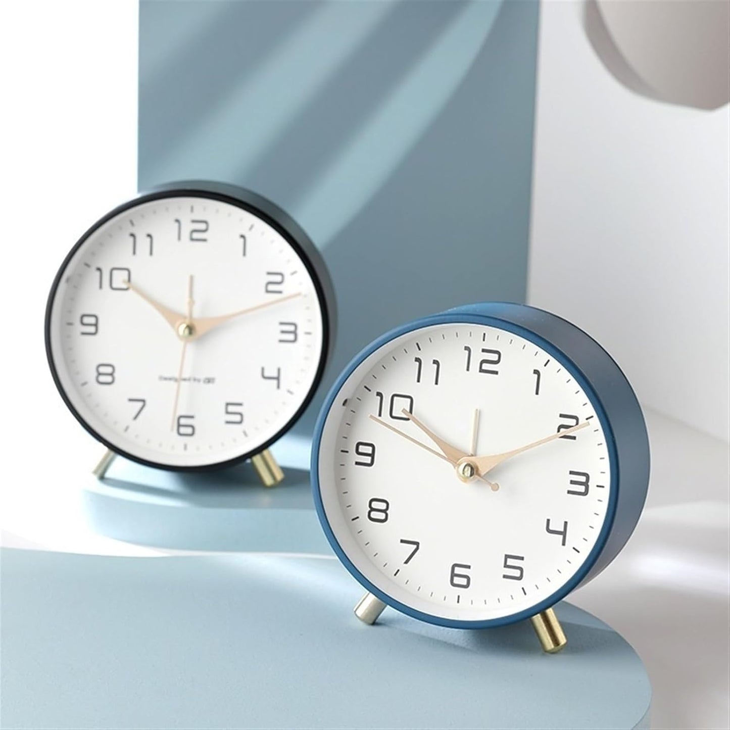 Alarm Clock Nordic Luxury Alarm Clock, Bedside Analog Non-Ticking Silent Small Desk Clock with Arabic Numerals, Battery Operated Round Table Clock for Living Room, Bedroom Desk Clock(Yellow)