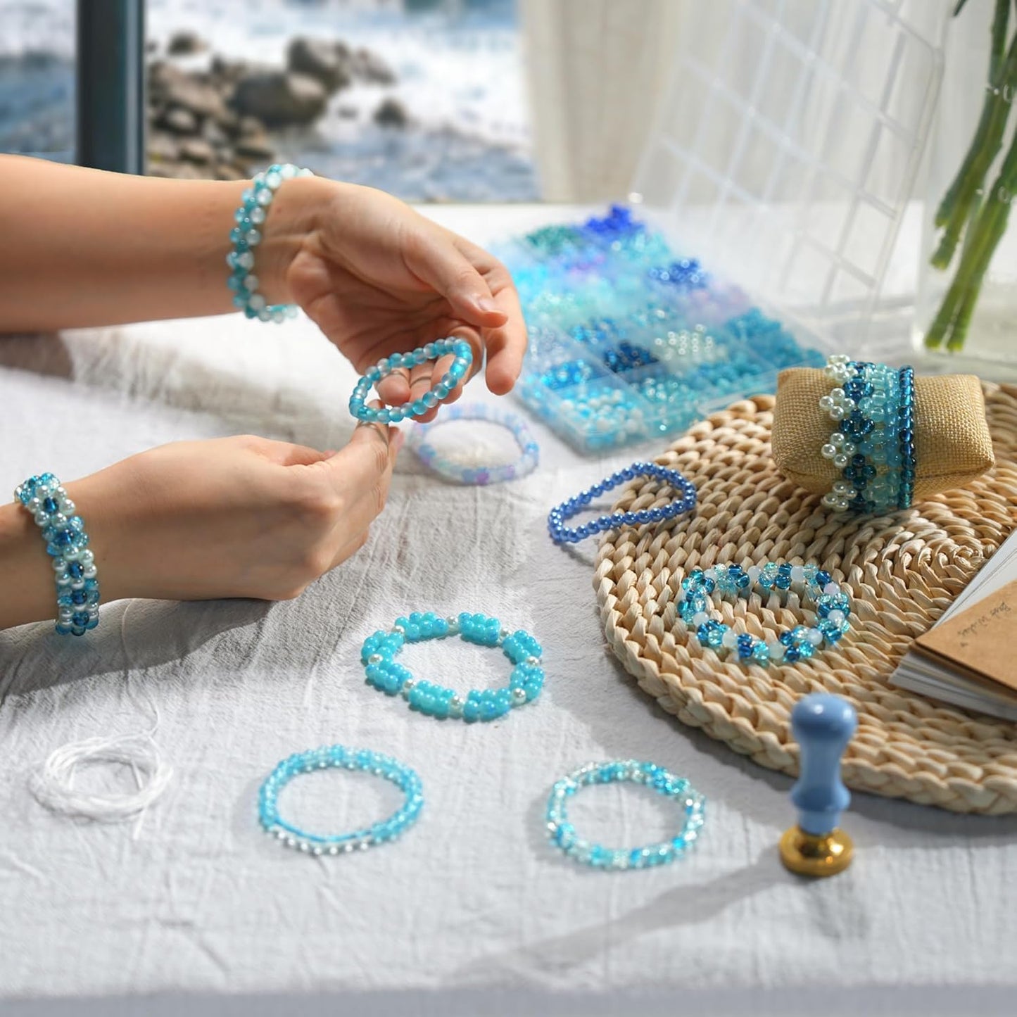 1200PCS 6mm Blue Glass Beads for Bracelets, 24 Colors Crystal Beads Bracelets Making Kit and Jewelry Making, Round Blue Ocean Sea Beads for Friendship Bracelets Earring Necklace DIY Crafts