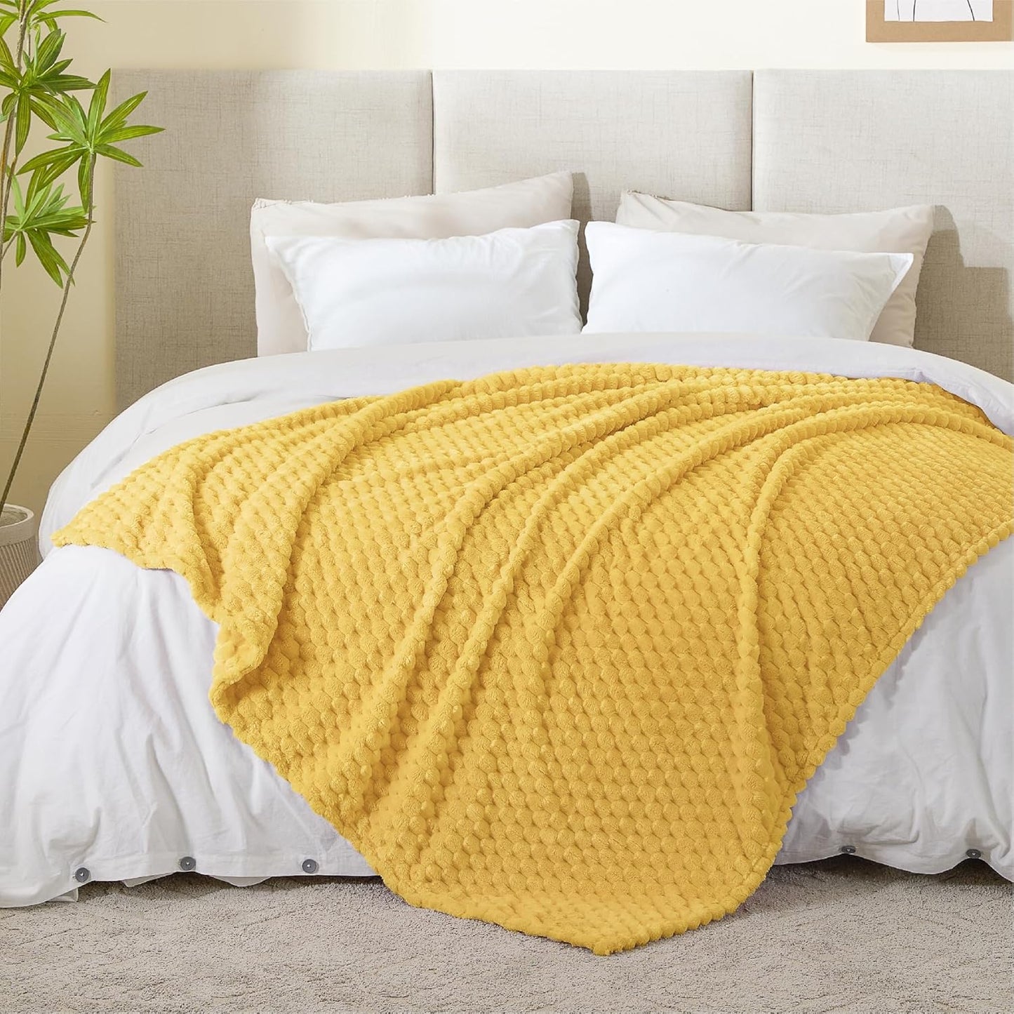 BEDELITE Jacquard Blanket- 3D Fleece Decorative Yellow Throw Blanket, Super Soft and Cozy Warm Fuzzy Blanket All Seasons Suitable, 50x60Inches