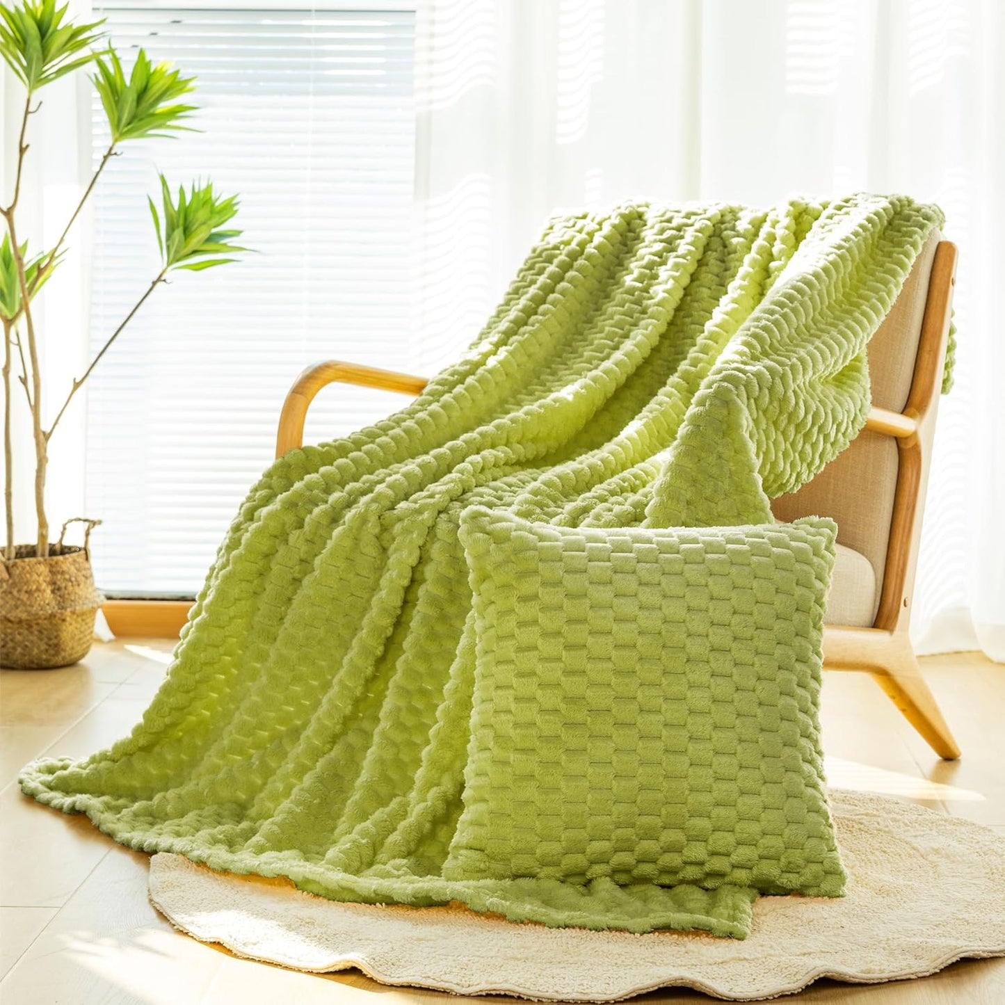 Light Yellow Flannel Throw Blanket (50X40 inches), 300 GSM Fleece Cozy Warm Soft Lightweight Bed Sofa Blanket for Babys and Pets, Suitable for All Seasons