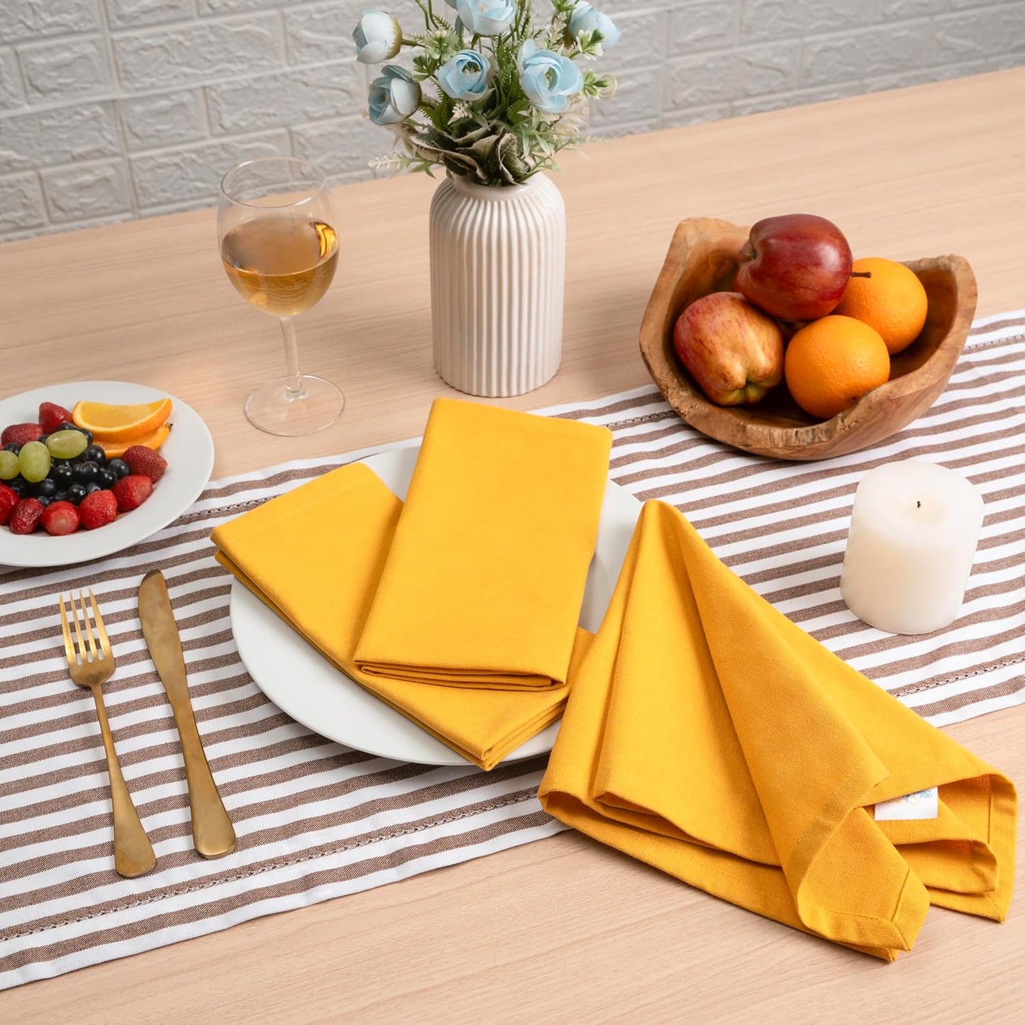 Solid Cloth Napkins Set of 6 Golden Yellow 100% Cotton Dinner Napkins 18x18 inches - Soft, Reusable, Absorbent & Washable, Ideal for Wedding Events Farmhouse Parties Hotel & Everyday Use