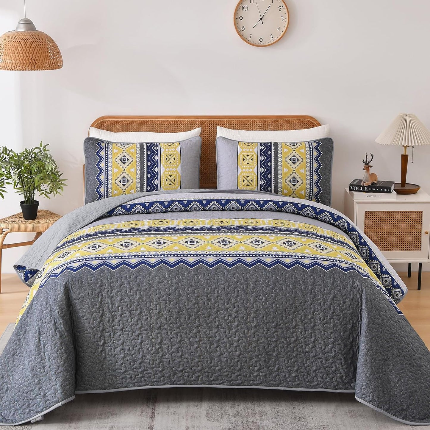 3 Pieces Quilt Set King Size, Grey Yellow Quilt Bedspread Lightweight Bohemian Coverlet Set with 2 Pillowcase, Soft Geometry Printed Bedding Set King for All Season 104"×90"