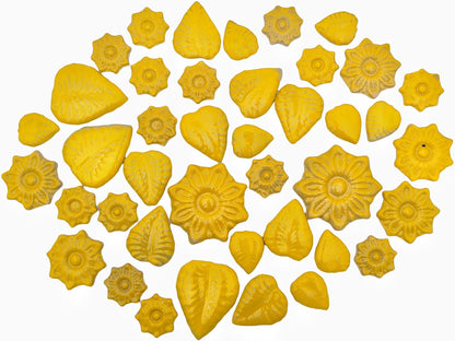 500g/1.1lb Ceramic Mosaic Tiles for Crafts,3 Size Flowers & Leaves Ceramic Mosaic Tiles Pieces for Home Decoration or DIY Crafts,Such as Mosaic Coasters, vases, Picture Frames, Cups (Yellow)