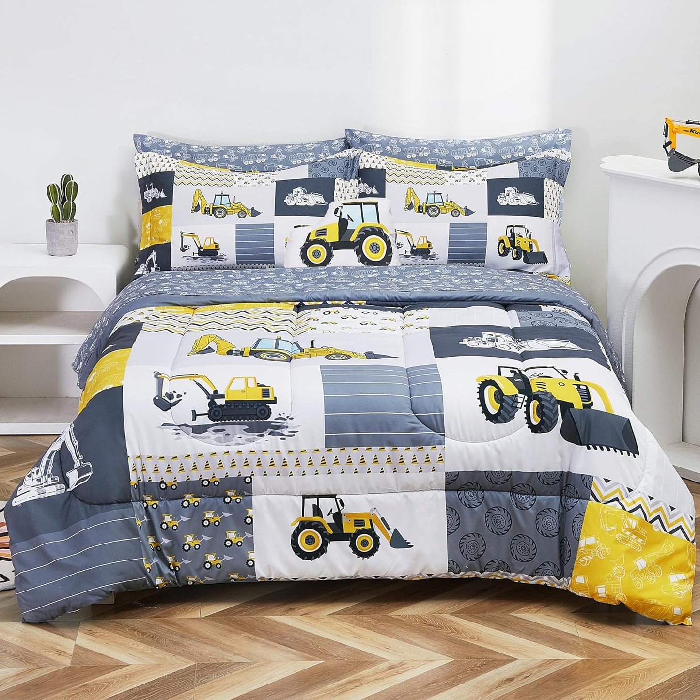 Kids Twin Comforter Sets for Boys 6 Pieces Yellow Excavator Bedding Set for Teens Microfiber Kids Bed in A Bag with Comforter, Sheet Set, Shams and Decorative Toy Pillow All Season