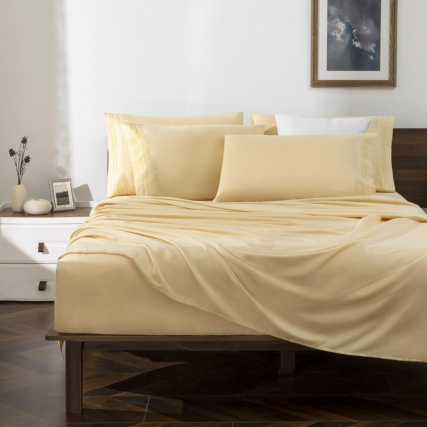 Light Yellow Queen Size Sheet Set - 6 Piece Luxury 1800 Thread Count Bedding Sheets & Pillowcases - 16 Inch Deep Pocket Microfiber Bedding Set - Soft & Wrinkle Bed Sheets
