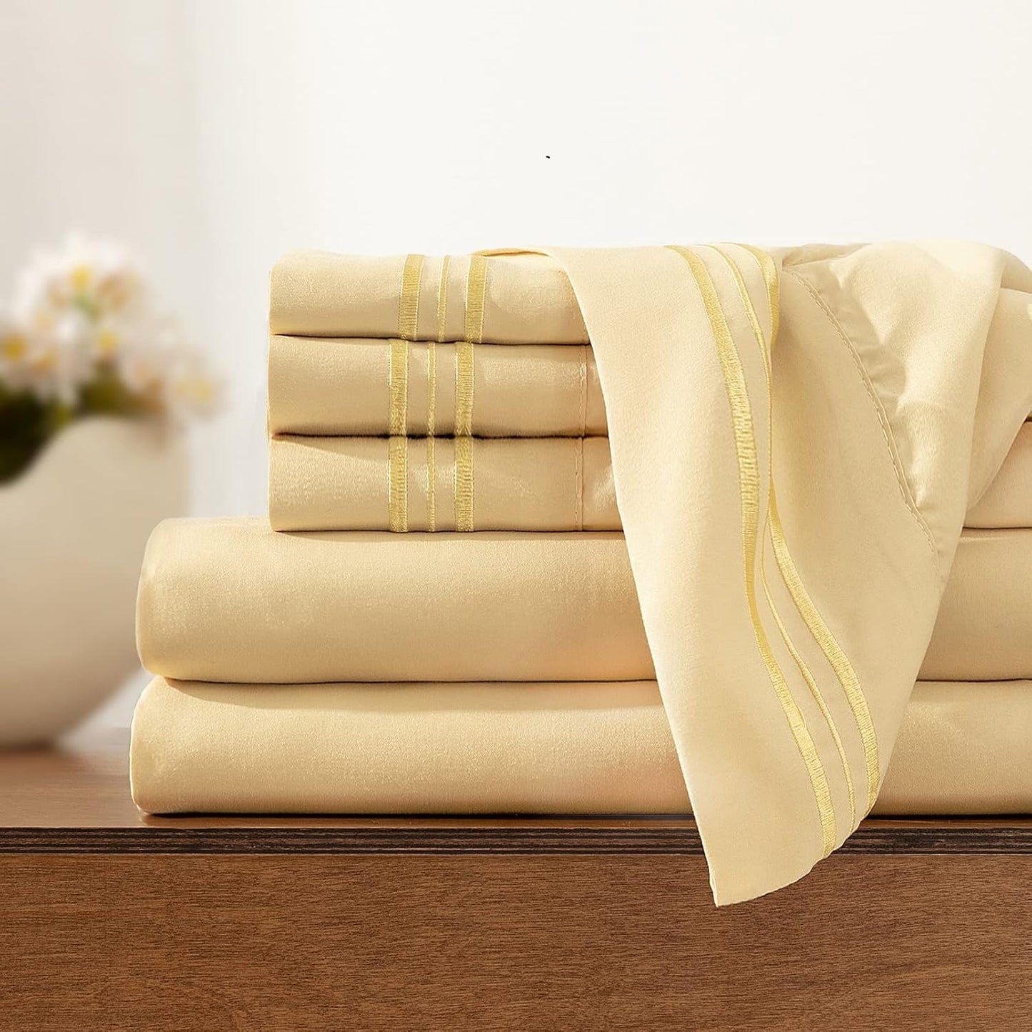 Light Yellow Queen Size Sheet Set - 6 Piece Luxury 1800 Thread Count Bedding Sheets & Pillowcases - 16 Inch Deep Pocket Microfiber Bedding Set - Soft & Wrinkle Bed Sheets