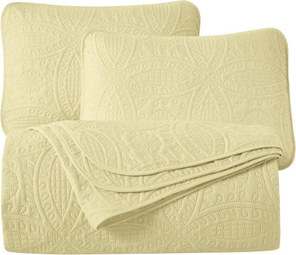 Austin Queen Oversized Bedspread Set, 3-Piece Pinsonic Quilted Lightweight Microfiber Bedspread Coverlet, Pastel Yellow | Oversized
