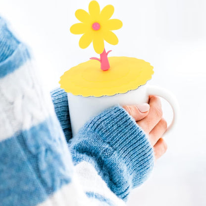 1pc Creative Silicone Flower Shape Cup Lid Cover Leakage Light Yellow Chrysanthemum Design for Maintaining Drink Freshness and Cleanliness for Home and Office Use
