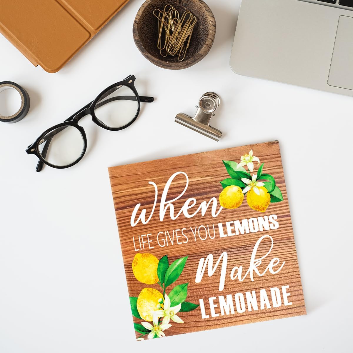 Lemons Kitchen Decor Sign For Countertops, When Life Gives You Lemons Make Lemonade Sign, Small Lemon Theme Yellow Kitchen Decor Accessories For Desk Shelf, Lemonade Bar Signs V517
