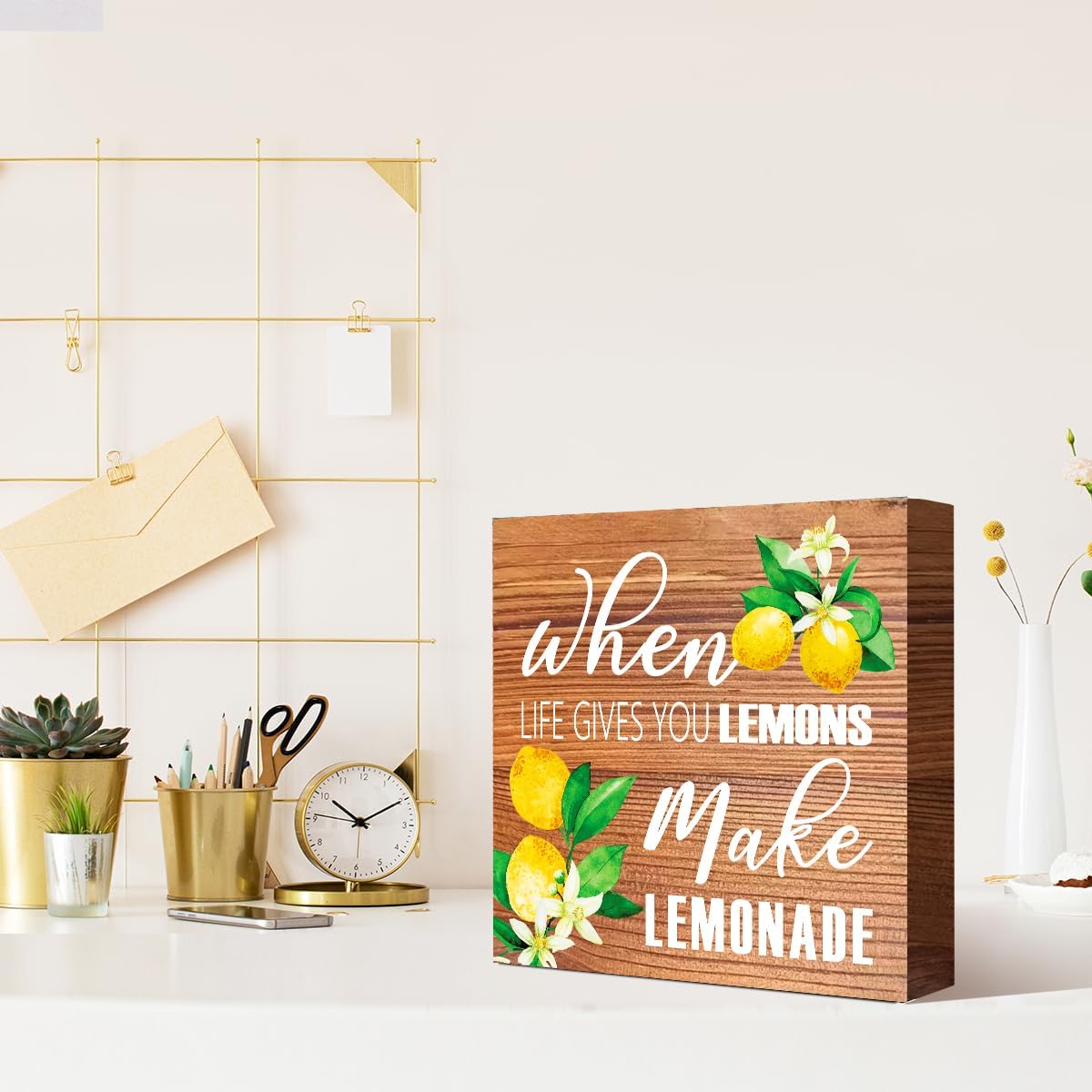 Lemons Kitchen Decor Sign For Countertops, When Life Gives You Lemons Make Lemonade Sign, Small Lemon Theme Yellow Kitchen Decor Accessories For Desk Shelf, Lemonade Bar Signs V517