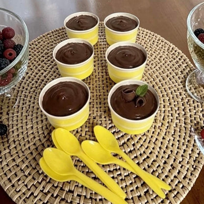 6 oz Ice Cream Cups with Spoons, Yellow, 25 Sets | Ideal for Ice Cream, Pudding, Gelato, Samples, Sides & Parties | Disposable Serving Set for Events, Bakeries & Catering