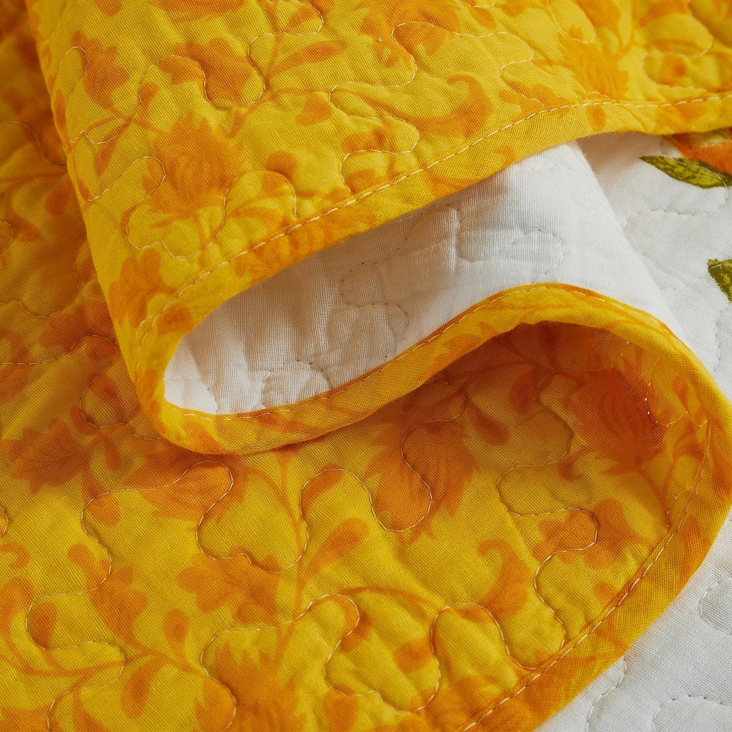 Cmfshape Floral Quilt Sets Bedspread Set,100% Cotton Yellow Sunflower Bedding Set,Reversible Lightweight Soft Bedspread Coverlet for All Season with 2 Pillow Shams(King 106"x96")