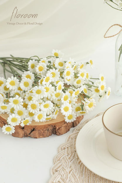 24pcs Yellow Small Artificial Flowers Faux Silk Daisies Fake Wildflowers with Stems for DIY Wedding Bouquets Floral Arrangements Party Decor Centerpieces Decorations (Vase Not Included)