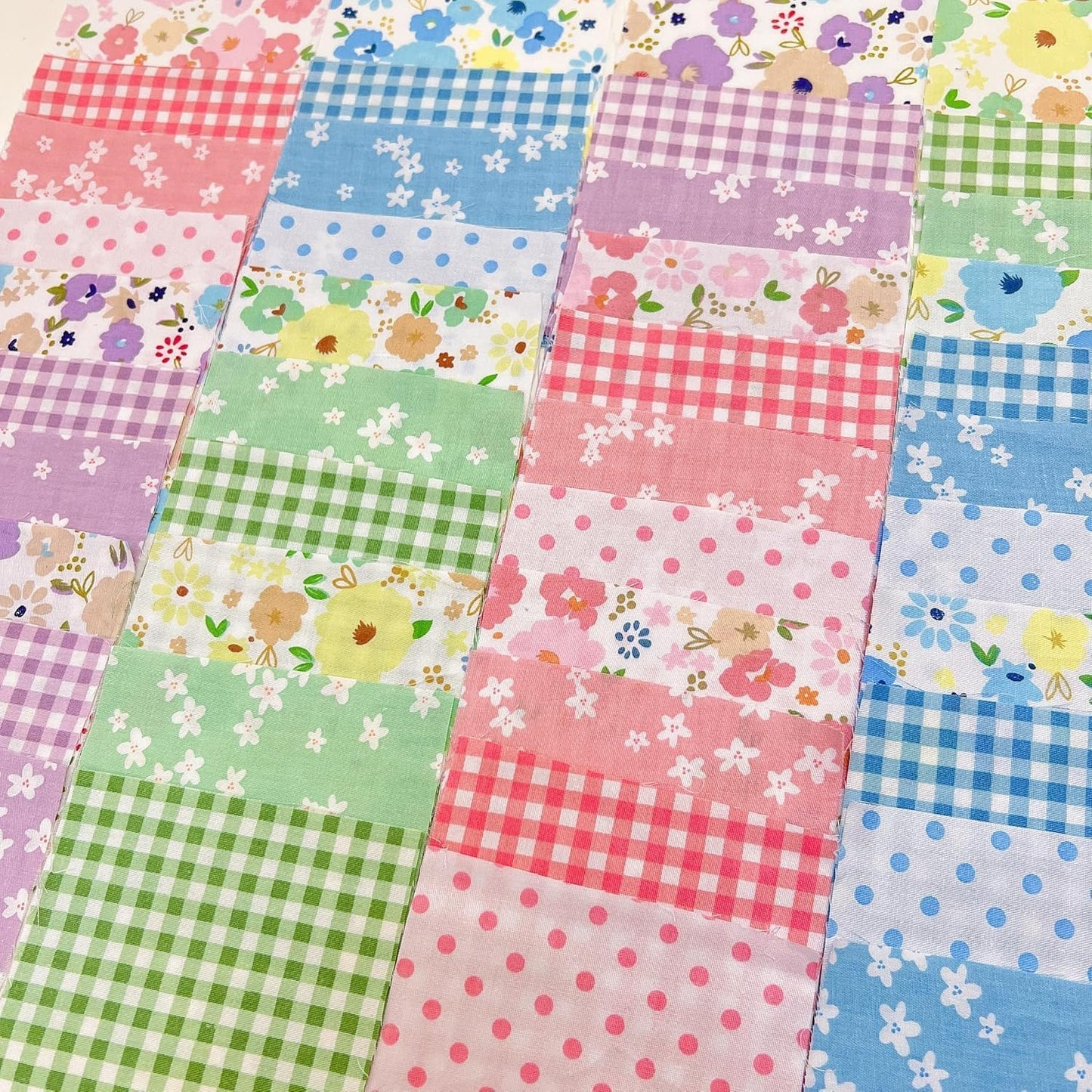 7PCS 9.8" x 9.8"(25 * 25CM) Quilting Fat Quarters Fabric Bundles, for Sewing Crafting,Print Floral Striped Polka Dot 100% Cotton Gingham Fabric (Yellow, 25 * 25cm)