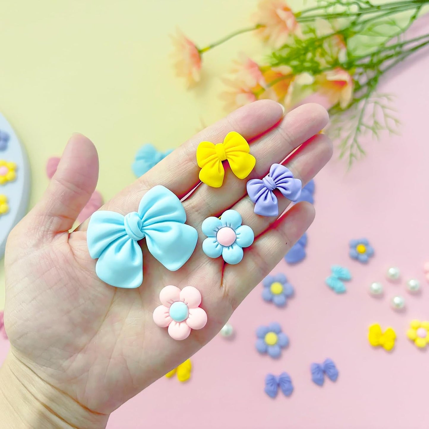Resin Pink Bow Shoe Charms for Girls, 24Pcs Cute Flower Shoe Charms, DIY Pearl Shoe Decoration Charms for Women,Party Favor