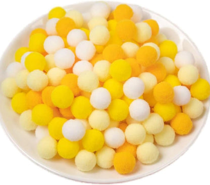 100 Pieces Pom Poms Yellow and White, 1.2 inch Large Craft Pompoms, Soft Fluffy Puff Balls for DIY Arts and Bulk Craft Making Decorations Supplies (Yellow Series, 3 cm / 30 mm)