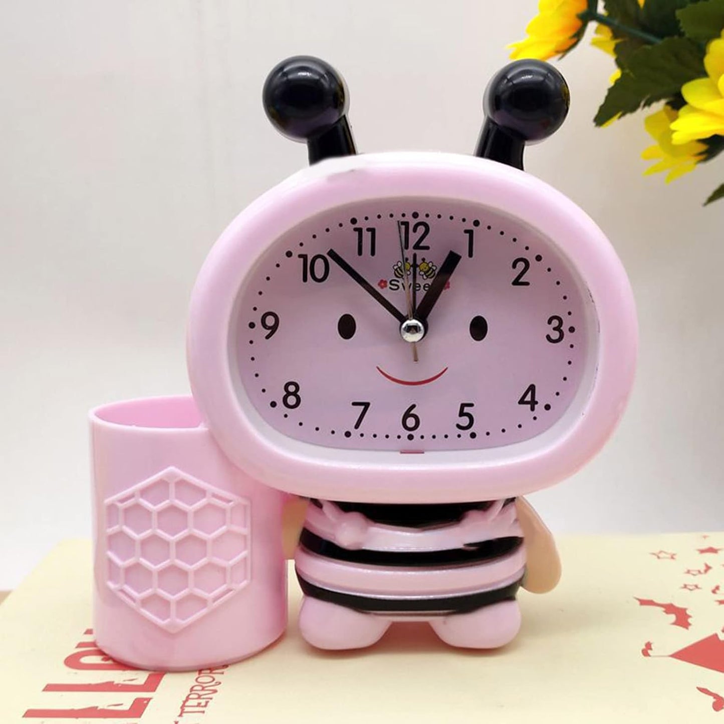 Cartoon Cute Bee Pen Holder Alarm Clock Desktop Clock Bedside Timer Clocks Home Office Table Decoration Pen Holder Cute Desk, Yellow