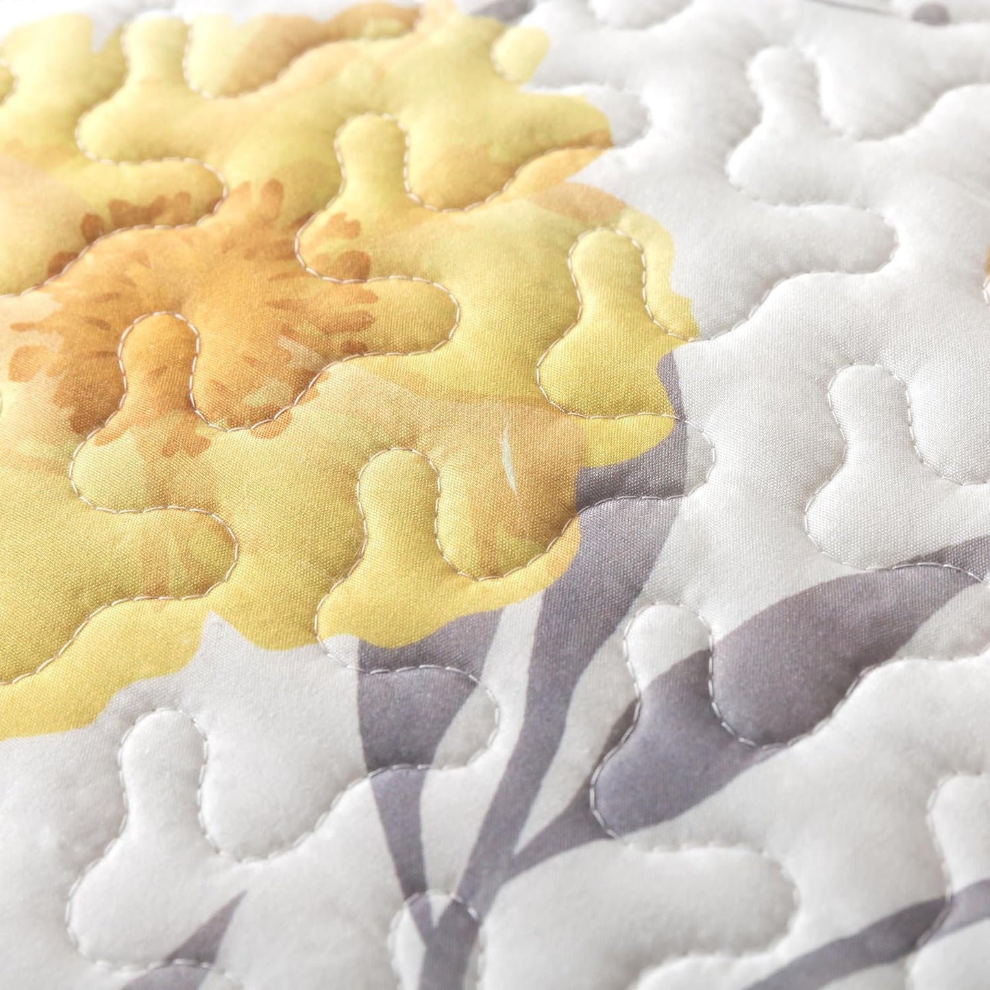 Gray and Yellow Floral Quilt Set, King with 2 Shams | May Flowers Quilted Bedspread, Summer Lightweight Comforter Set, Grey Botanical Bedding for Adults, Flower Coverlet