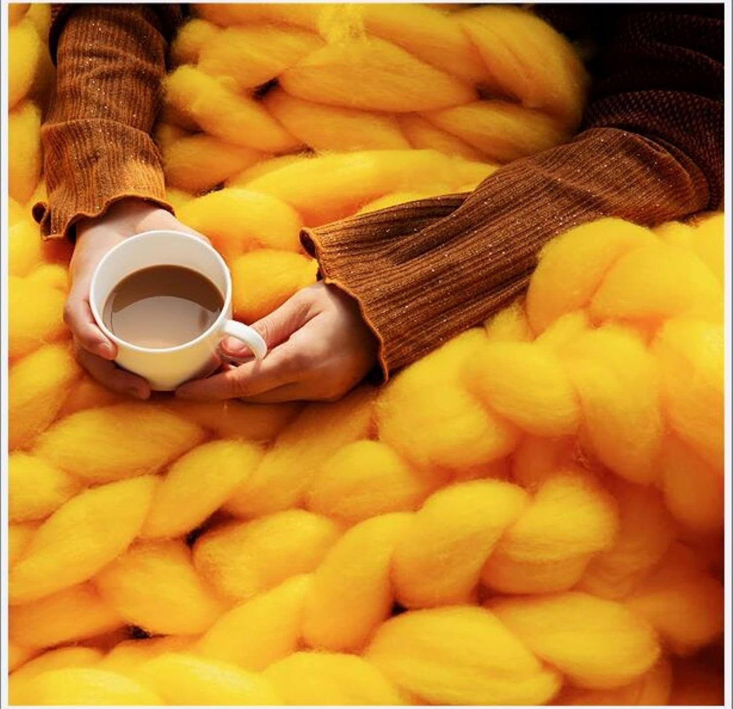 Chunky Knit Blanket Throw Chunky Wool Knit Throw Blankets for Couch Bed Fluffy Soft Blanket Handmade Warm & Cozy Blanket Couch Bed Home Decor,Yellow,60x60cm(24x24inch)