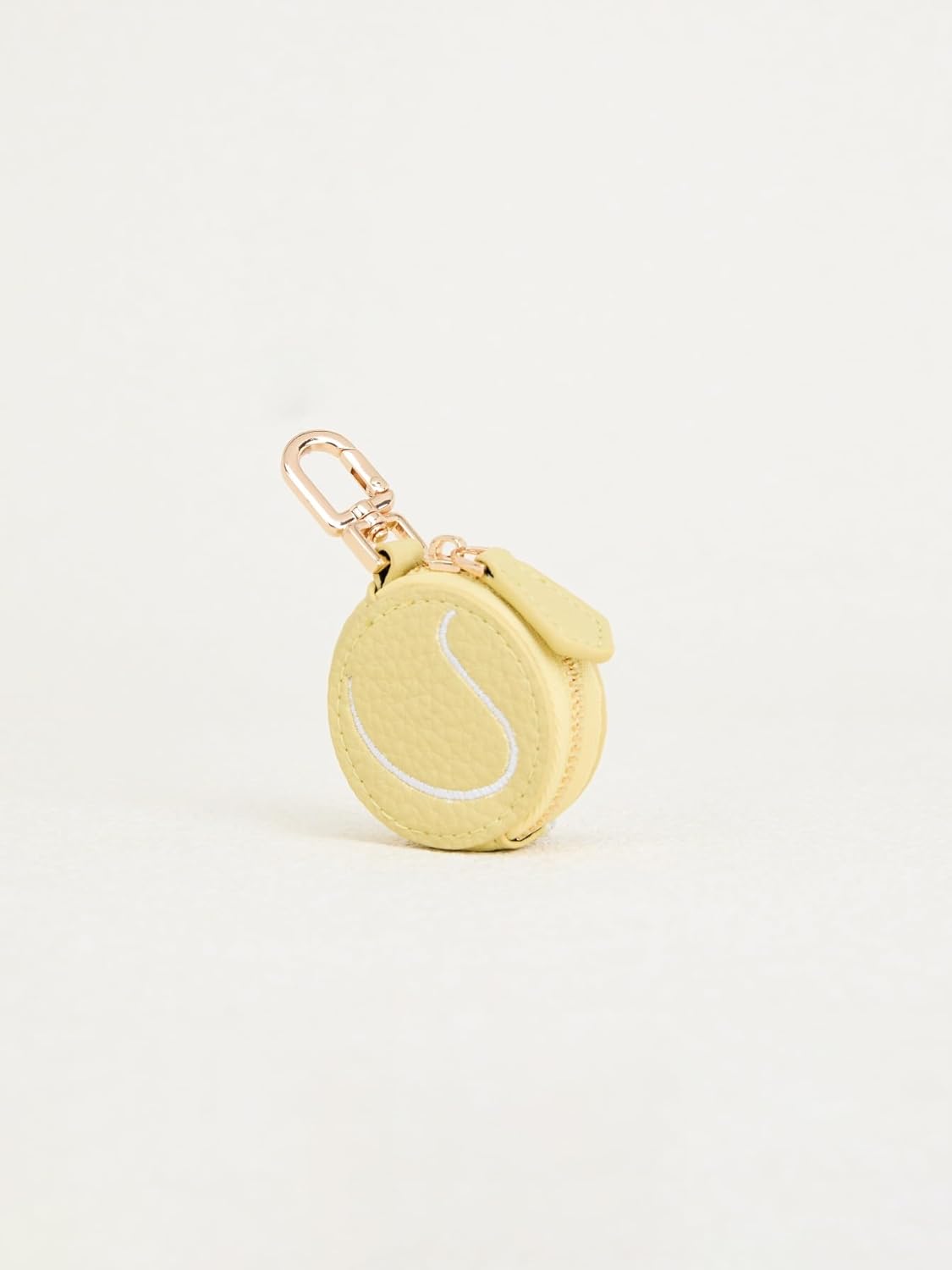 Tennis Ball Shaped Mini Coin Purse, Yellow pouch, fun Keychain Wallet with Embroidered Design, Fashion Accessory for Women man (Tennis-shaped)