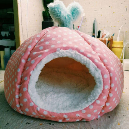 Small Animal Beds, Hamster Bed Cage Accessories Supplies, Rat Hideout Semi-Enclosed Winter Cartoon Nest for Dwarf Hamsters Gerbils Chipmunks (Yellow A,X-Small)