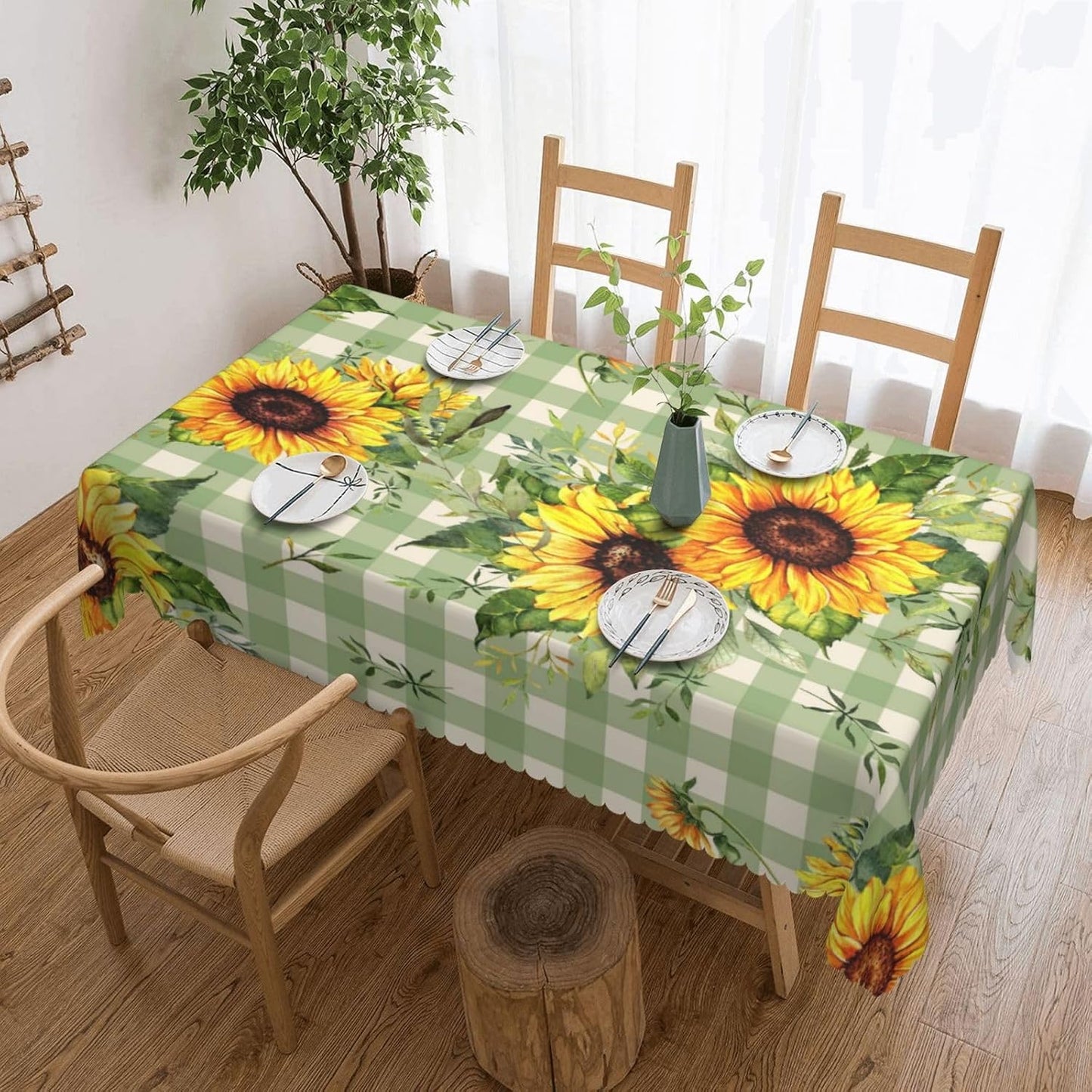 Sunflower Checkered Table Cloth Bright Blooming Sunflowers Rectangle Tablecloth Reusable Green Checkered Table Cloths Washable Yellow Sunflower Tabletop Covers for Kitchen Party, 54"X72"
