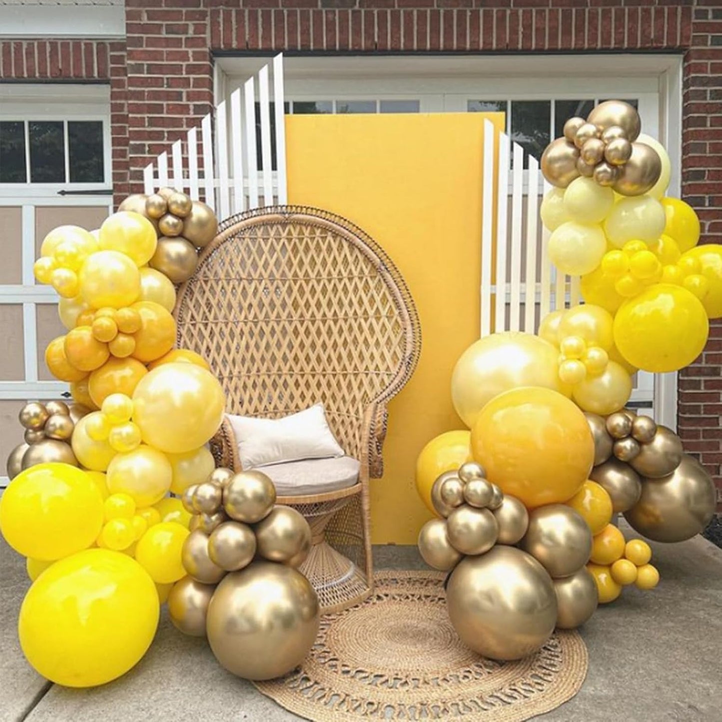 Yellow Balloon Garland Arch, 115 PCS Yellow White Balloon Arch Kit with Gold White Latex Balloon for Lemon Boho Sunshine Daisy Honeybee Theme Birthday Baby Shower Party Decoration
