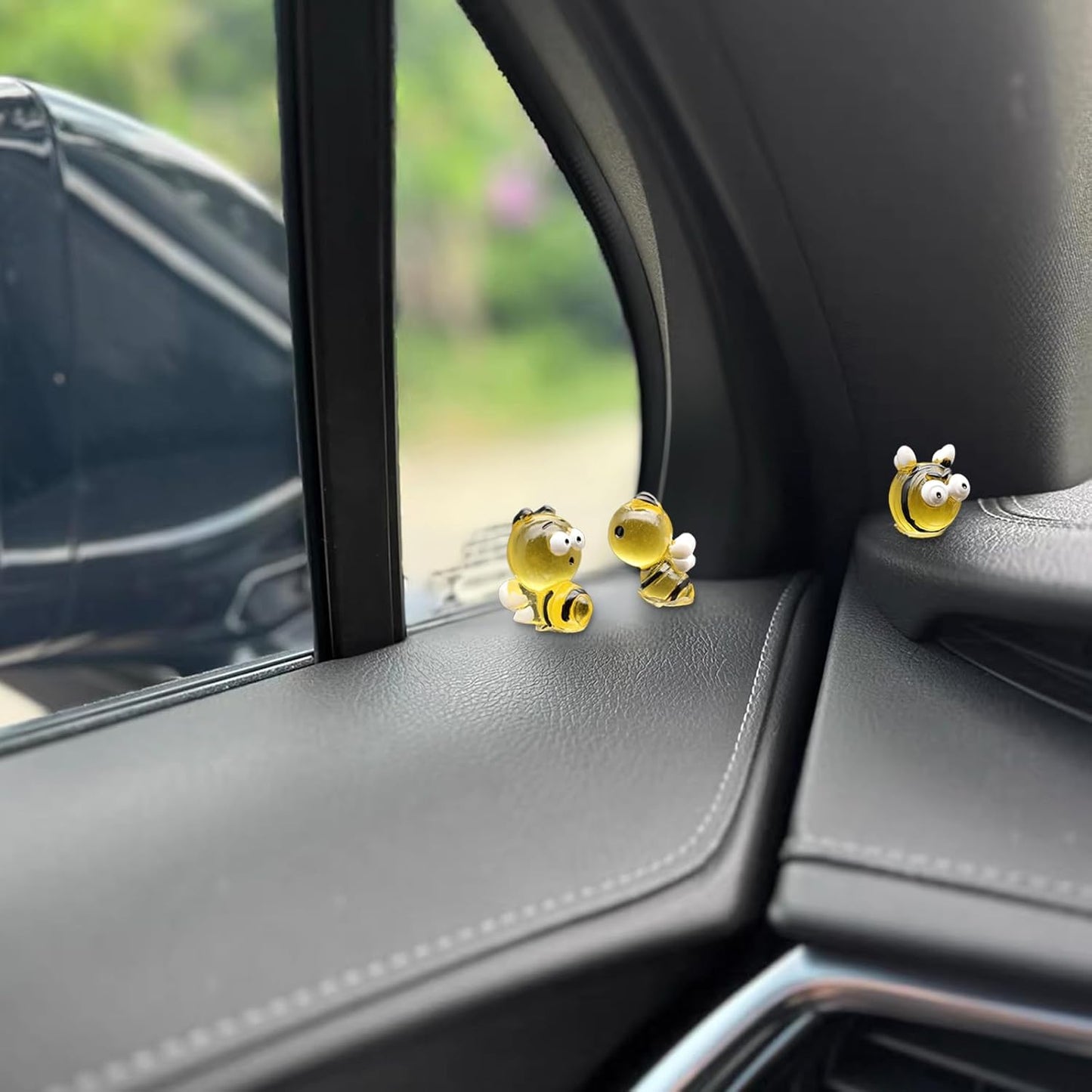 Mini Bee Cute Car Accessories, 6 PCS Yellow Bees Dashboard Decorations, Car Interior Decor for Women