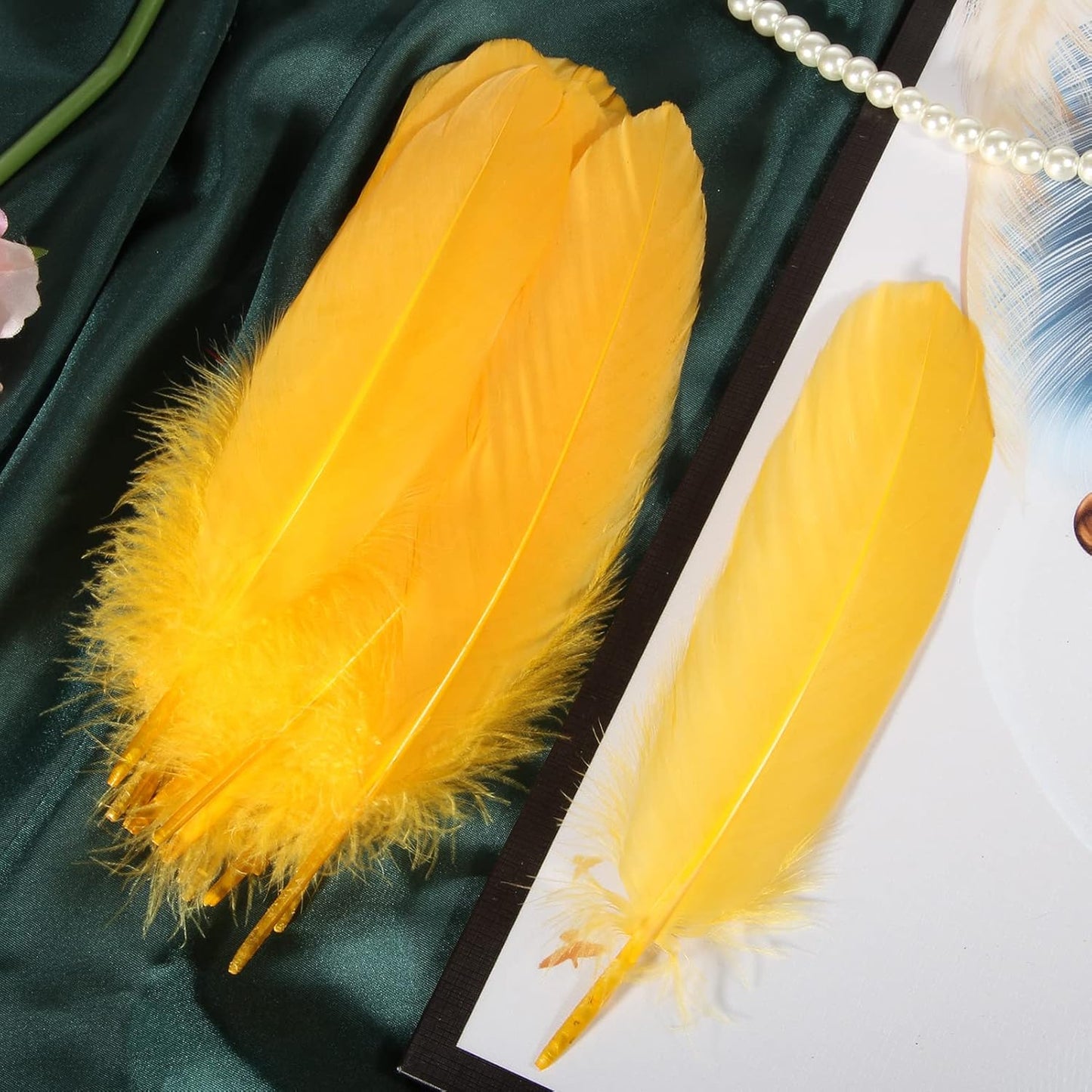 120pcs Yellow Goose Feathers Natural Bulk 6-8 inch 15-20cm for Crafts DIY Cosplay Wedding Party Halloween Decoration Goose Nagoire Feathers