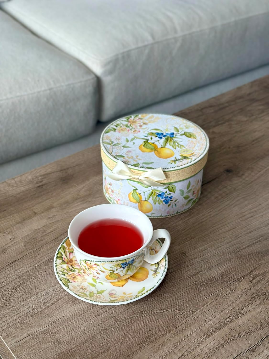 Bone China Tea/Coffee Cup and Saucer in Gift Box Fine Bone China Coffee Cup with Saucer Tea Cup Set of One (Lemon)