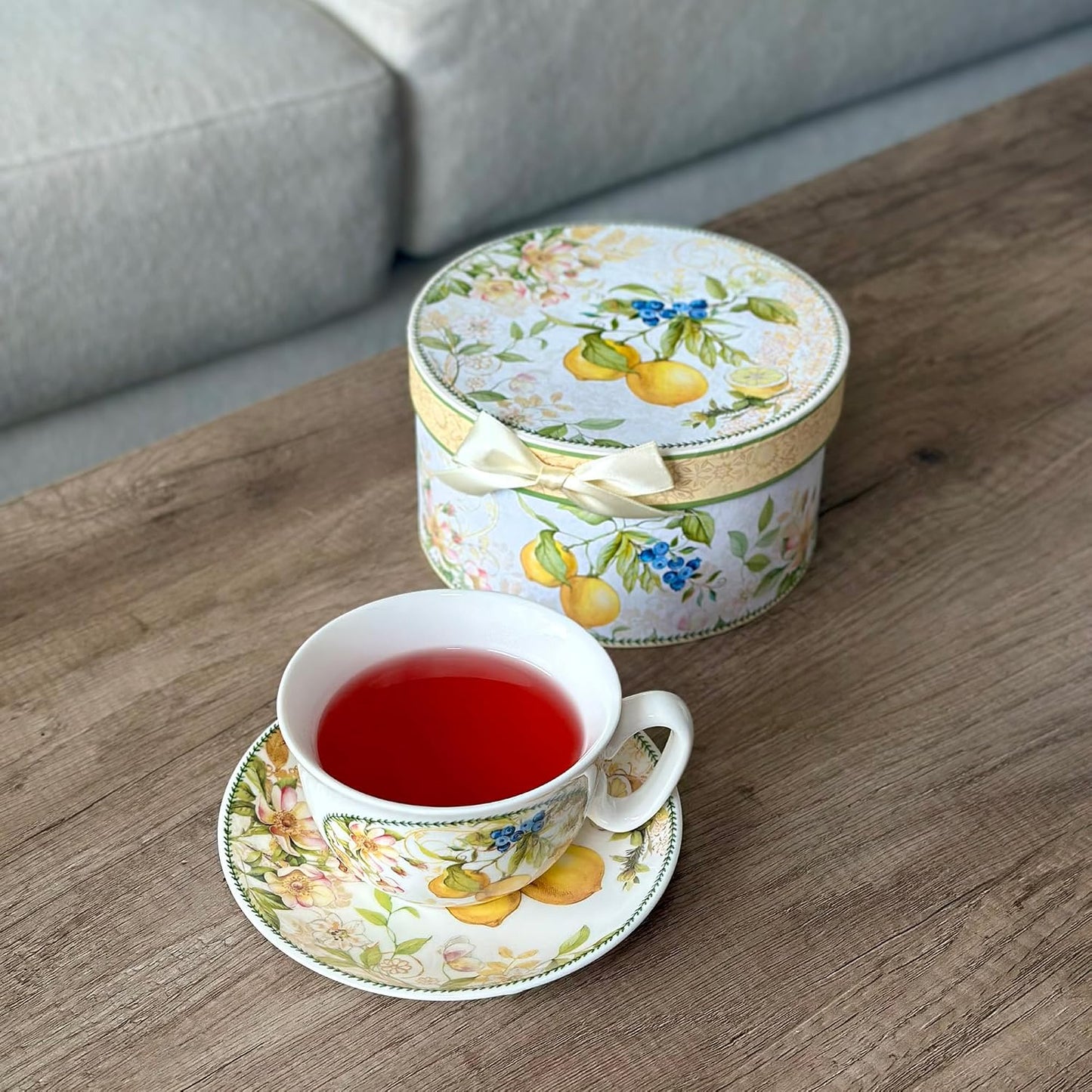 Bone China Tea/Coffee Cup and Saucer in Gift Box Fine Bone China Coffee Cup with Saucer Tea Cup Set of One (Lemon)