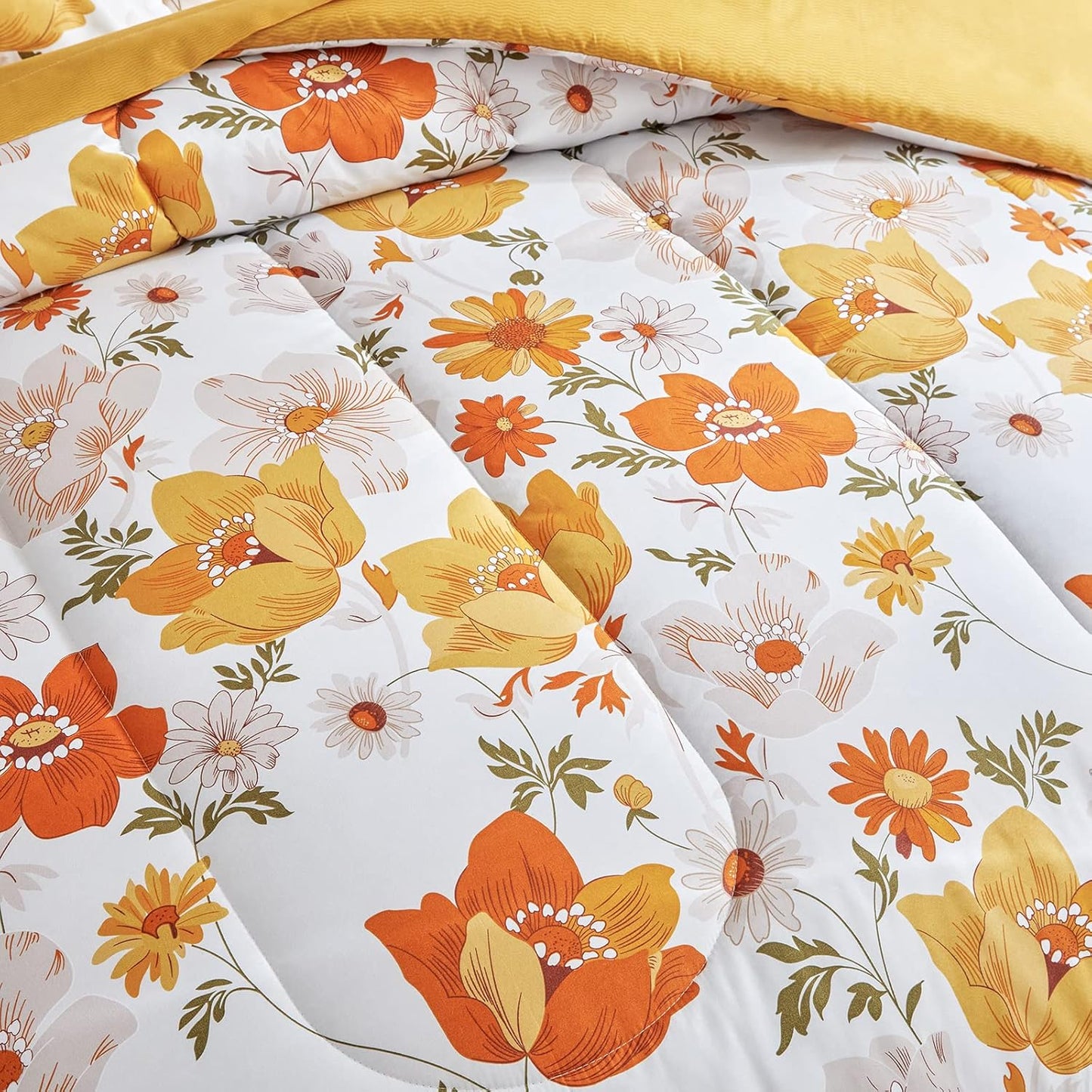 Floral Comforter Set 7 Pieces White with Yellow Orange Flowers Bed in a Bag King Size Reversible Bedding Set (1 Comforter 2 Pillow Shams 1 Flat Sheet 1 Fitted Sheet 2 Pillowcases)