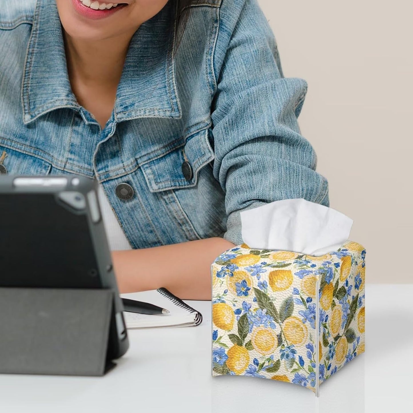 Hinthatall Lemon Tissue Box Cover Leaf Square Leather Tissue Holder Decorative Facial Tissue Cube Paper Cover Case Organizer for Bathroom Night Stands Desk Tabletop Living Room Home