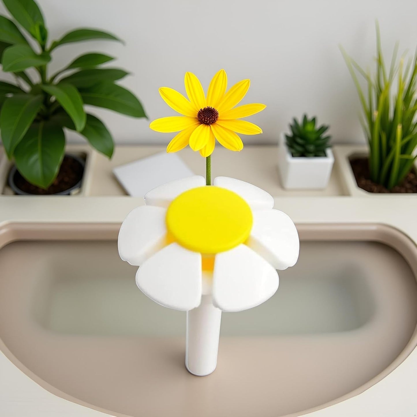 Yellow Pet Water Fountain Nozzle Replacement Flower for Head for Cat Fountain Automatic Drinking Water Dispenser Pet Water Fountain Flower Top Replacement Fountain Parts