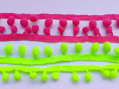 Pom Pom Trim 6 Yards 12mm Ball Fringe Trim for Sewing Accessory Decoration DIY Crafts (Light Yellow, 12mm 181217)