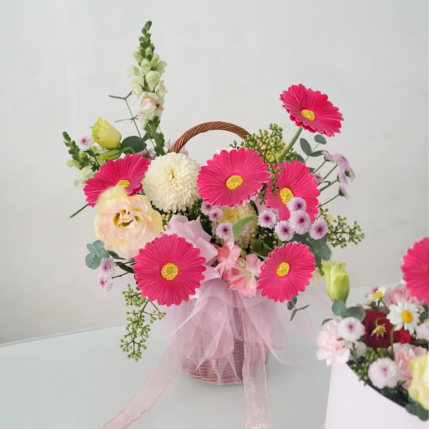 Daisy Flowers Artificial,20PCS Yellow Gerbera Daisy Artificial Flowers Fake Daisies for Wedding Party Office Home Decorations(Yellow)