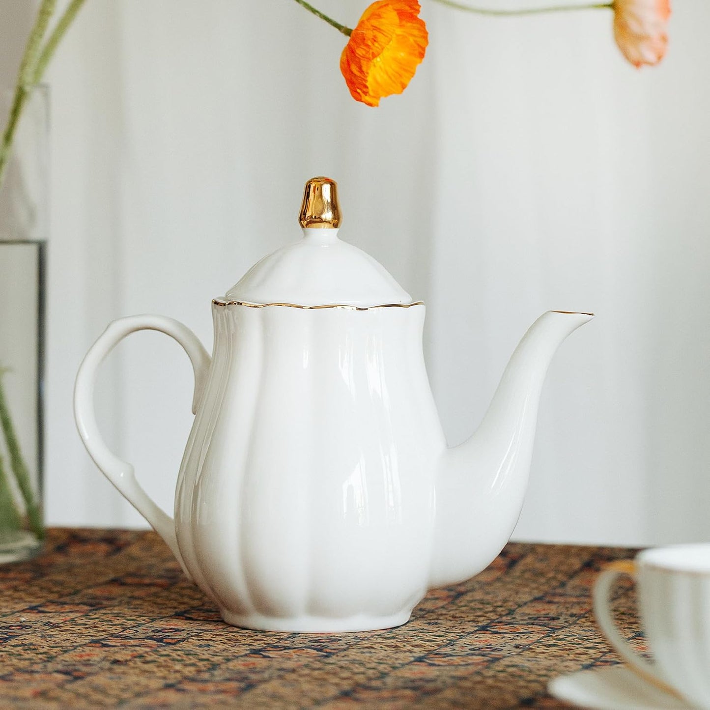 BTaT- Classic tea set, 13 pcs, Tea Cups (7oz), Tea Pot with Stainless Steel Infuser (32oz), Creamer and Sugar Set, Porcelain Tea Set, White Tea Set, Tea Pot Sets with Cups