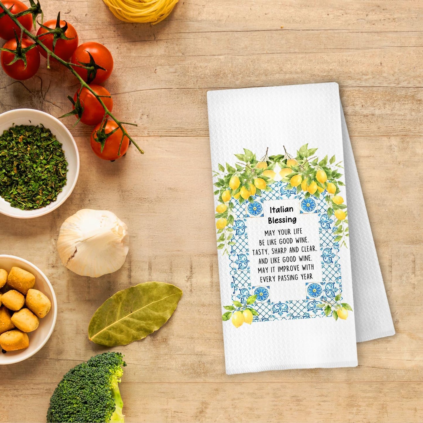 Italian Blessing Lemon Kitchen Towels, Italian Gifts for Women Dish Tea Towels, Mediterranean Tiles Lemon Botanical Decorative Hand Towel for Bathroom Kitchen, 16x24 Inch