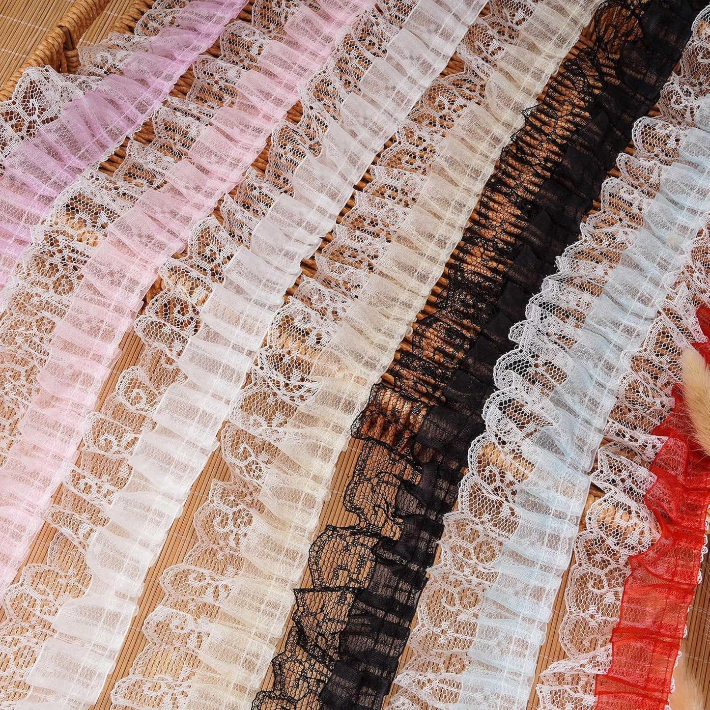 Pale Yellow Ruffled Lace Trim, 5Yards × 5cm Wide Double Layer Organza & Lace Ribbon for Sewing DIY Crafts Bridal Wedding Dress, Curtains Home Decor Embellishments