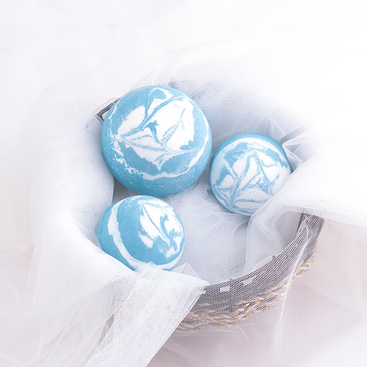 Bath Bombs for Women Spa Gift Set with Lemon Oils Sea Salt Relaxing Birthday Gift for Her Bubble Bath Skincare