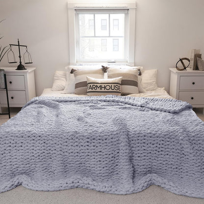 Chunky Knit Blanket Throw, Hand Knitted Chenille Throw Blanket, Soft Thick Yarn Cable Knit Blanket, Cute Crochet Throw Blankets for Couch Bed,Yellow,50 * 50 cm